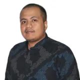 Syahdi - Guru merakit komputer - Kecamatan Jelutung