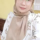 Retno - Guru bahasa inggris - Yogyakarta