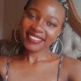 Mbali - English tutor - Port Elizabeth