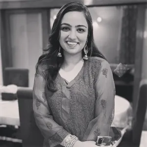 Khushi - Economics tutor - 