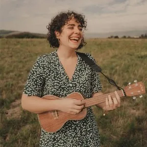 Ornella - Prof de chant - Villeurbanne