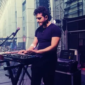 Sami - Prof de piano - Mézy-sur-Seine