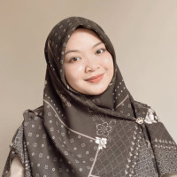Mahasiswi Institut Ilmu Al-Qur’an Jakarta siap mengajar Pendidikan Agama Islam dan tahsin al-qur’an, tidak kaku dan sabar dalam mengajar, pengalaman mengajar kurang lebih 5 tahun.