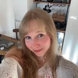 Laura - Prof de maths - Lille