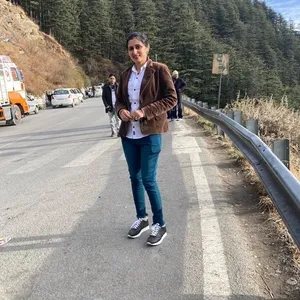 Pooja - Maths tutor - Gurugram