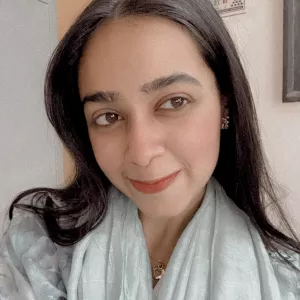 Aseema - History tutor - Ahmedabad