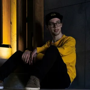 Ithay - Music production tutor - Bentleigh East