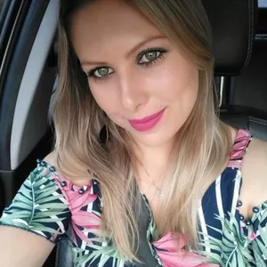 Roberta Keli - Professor de Filosofia - Mallet