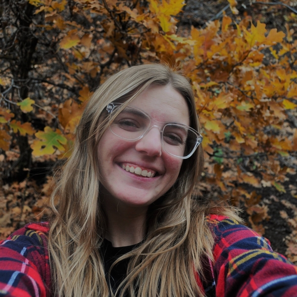 Hi! I am an ASL interpreting and Deaf studies major! I am an interpreter for the state of Utah and love to help others learn the language and the culture and people that belong to it!