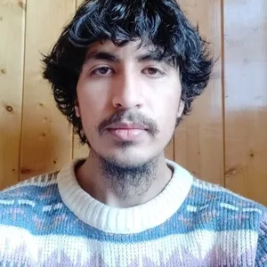 Faisal - History tutor - Delhi