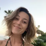 Alexandra - profesor de comprensión oral en Francés - Granada