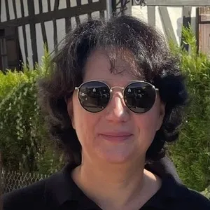 Stephanie - Prof de nutrition - Freneuse