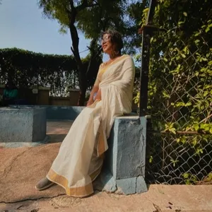 Tuhina Bhowmick - English tutor - Vadodara