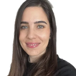 Ezgi - İngilizce öğretmeni - 