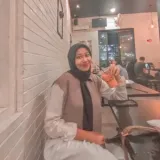 Hani - Guru akuntansi - Kepanjen