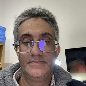 Farooq - Maths tutor - 