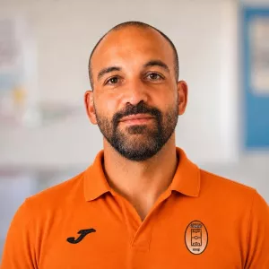 Diogo - Professor de futebol - Bom Sucesso