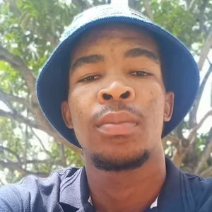 Kwanda - Maths tutor - Gqeberha