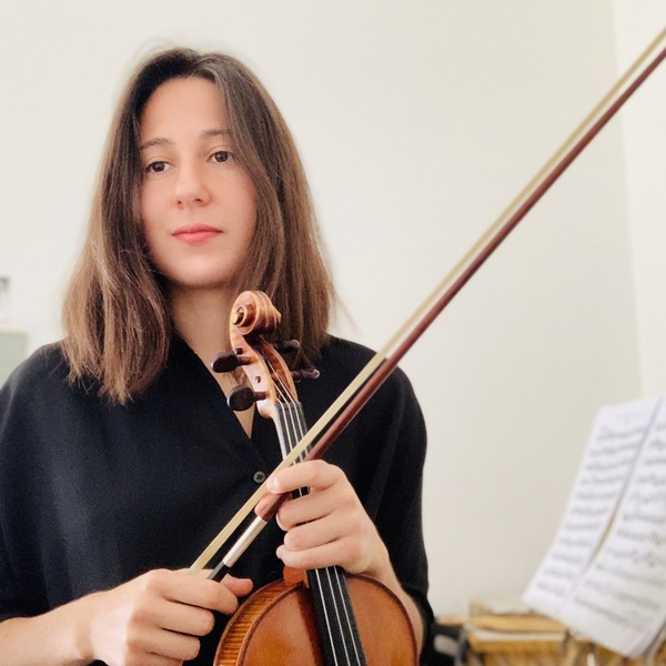 Diplôme du Royal Birmingham Conservatoire, étudiant de Pédagogie musical à la HEM Genève, donne de cours individuel de violon pour tous les âges.