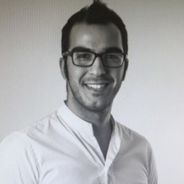 Gianluca - Insegnante di matematica - Milano