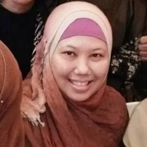 Susi Andriani - Guru bahasa inggris - 