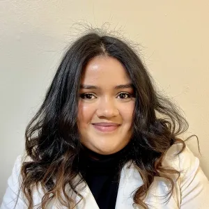 Karishma - English tutor - Toronto