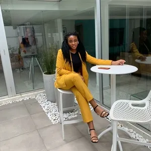 Rania - French tutor - 