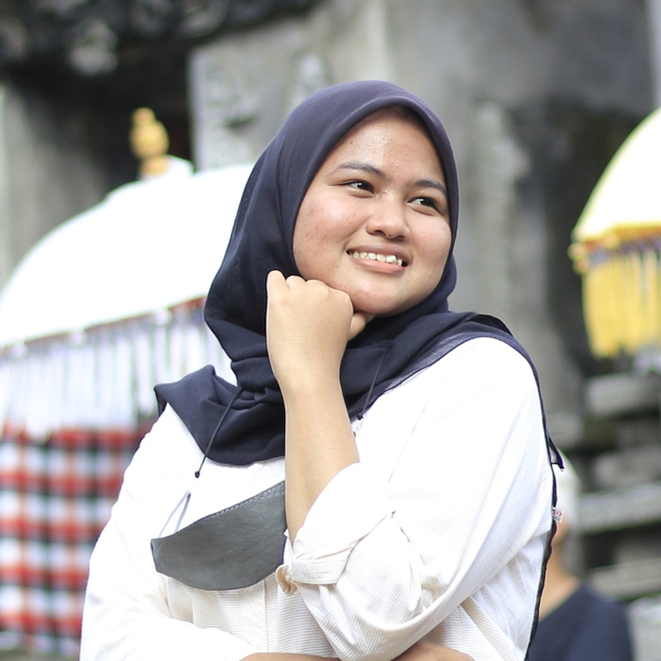 Tutor mata pelajaran Sosiologi untuk SMA dan pengetahuan umum untuk seluruh jenjang pendidikan