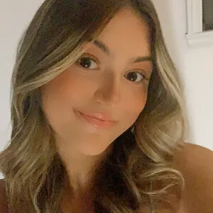 Daphne - French tutor - Montreal