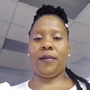 Asanda - Biology tutor - Meadowlands East