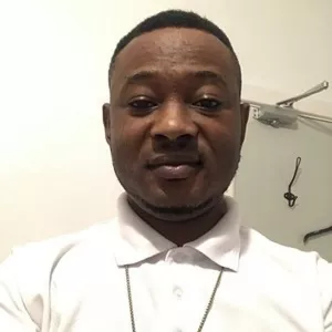 OLUWAFEMI - Chemistry tutor - 