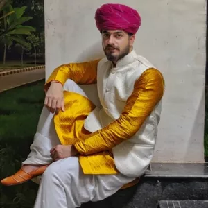Nirnimesh Bhati - Maths tutor - Ajmer