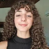 Júlia - Professor de expressão oral - inglês - 