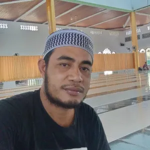 Abiyad Taufan - Guru matematika lanjutan - 