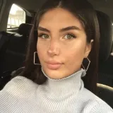 Büsra - Lehrkraft für Deutsch - Duisburg