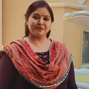 Urmita - Geography teacher - New Delhi