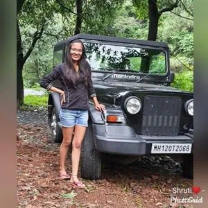 Shruti - Algebra tutor - Kolhapur