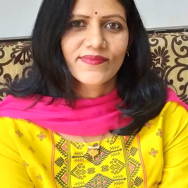 Well qualified Hindi teacher, Doctorate in Hindi language. 12 years of teaching experience