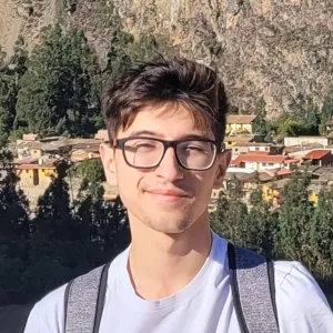 Lucca - Professor de química - 