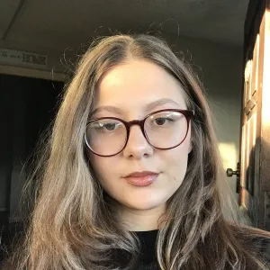 Zeenat - English tutor - Port Elizabeth