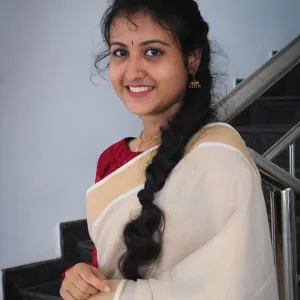 Gayatri - English tutor - Cheruthuruthi