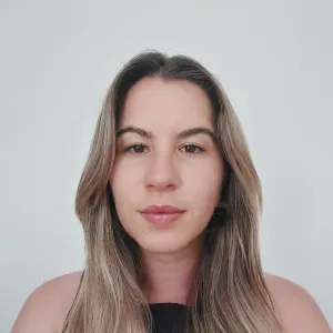 Sara - Prof de piano - União das freguesias de Carcavelos e Parede