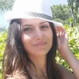 Maryne - Prof d'histoire - géo - Cergy