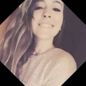 Angie - Profe de física - Neuquén