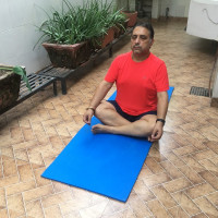 Yoga se hoga come learn yoga the simple way for healthy living...