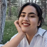 Özlem - Türkçe öğretmeni - 