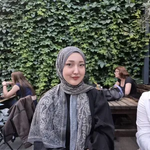 Yalnız - Matematik öğretmeni - 