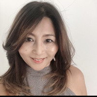 Let's  Talk! Are you Looking for a qualified Japanese teacher?  I'm a very positive and fun person with more than ten years of teaching experience, from kids to adults and businessmen. Very creative
