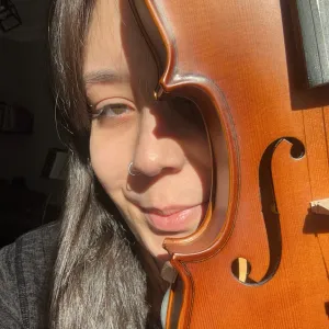 Başak - Keman öğretmeni - 