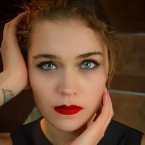 Nina - Prof de français - Syens
